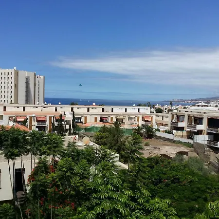 Jacaranda Close To The Beach, Sea-view, Pool, Wifi, Sat-tv Apartment