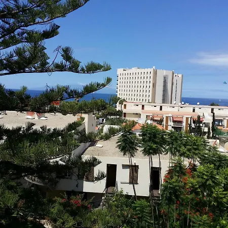 公寓 Jacaranda Close To The Beach, Sea-view, Pool, Wifi, Sat-tv *