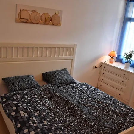Jacaranda Close To The Beach, Sea-view, Pool, Wifi, Sat-tv