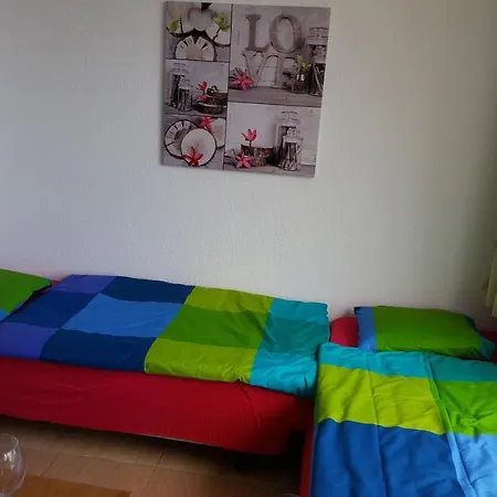 Jacaranda Close To The Beach, Sea-view, Pool, Wifi, Sat-tv