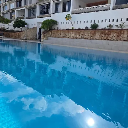 شقة Jacaranda Close To The Beach, Sea-view, Pool, Wifi, Sat-tv