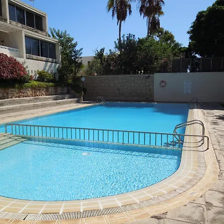 Jacaranda Close To The Beach, Sea-view, Pool, Wifi, Sat-tv *