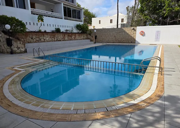 Jacaranda Close To The Beach, Sea-view, Pool, Wifi, Sat-tv * Arona (Tenerife)
